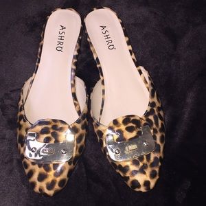 Ashro Leopard Print Slides